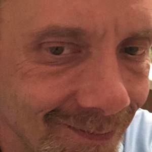 Meet your Posher, Todd